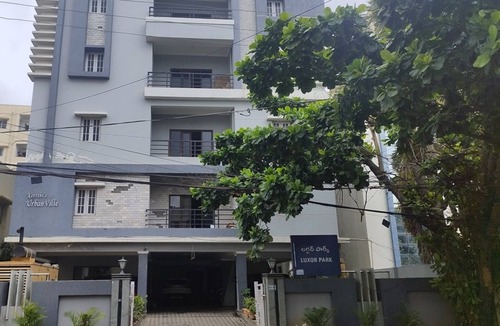 Madhapur Apartment | Spacious 4-bedroom apartment in lovely Hyderabad with WiFi, AC