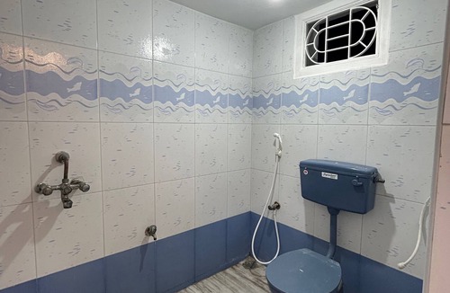Annamalai Nagar House | Spacious 5-bedroom house in charming Puducherry with AC, WiFi