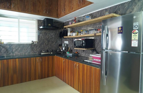 Malur House | Spacious 6-bedroom farmhouse with Camping site Near Bengaluru
