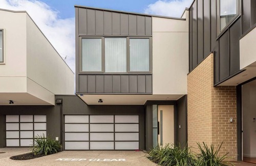 Williamstown House | Spacious Bayside Escape Near Williamstown Beach
