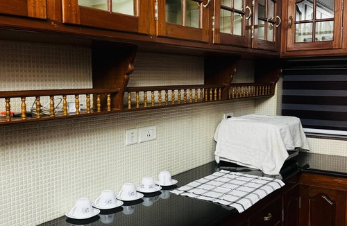 Perumbavoor House | Spacious, fully air-conditioned 4-bedroom ensuite home