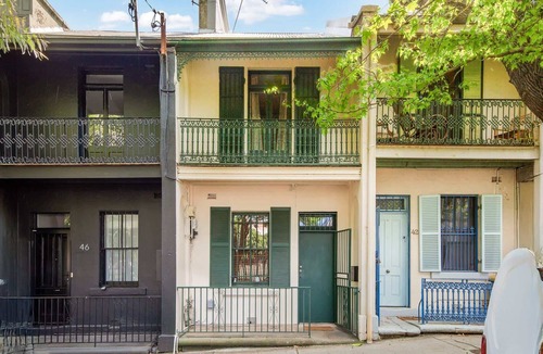 Redfern House | Spacious Redfern Retreat | Courtyard & Workspace