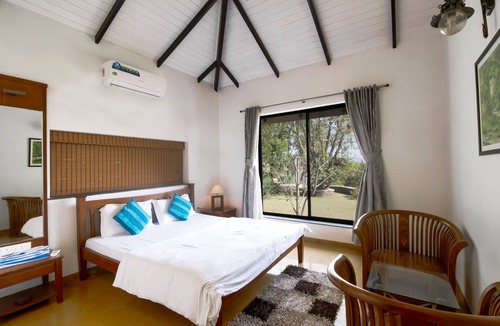 Alwand Hotel | Spandan Holiday Homes
