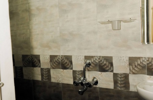 Vyalikaval HBCS Layout Hotel | SPIRIT INN SUITES