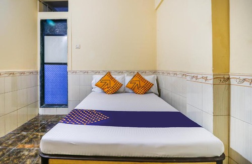 Dombivli East Hotel | SPOT ON 66527 Pallavi Lodge