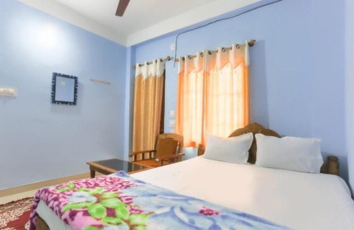 Garoi Hotel | SPOT ON Patra Palace