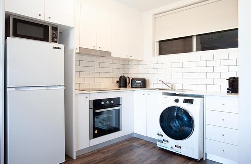 Annandale Apartment | Sprawling City Views and Balcony in Cosy Apartment