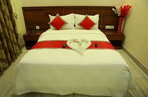 Periamet Hotel | Sr Residency