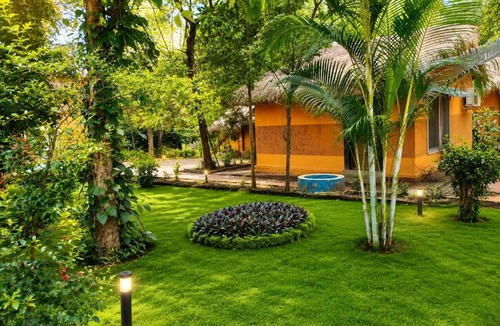 Mullusoge Hotel | Sree Durga Veerabhoomi Resort