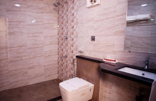 Aruppukkottai Hotel | Sree Mahalakshmi Residency