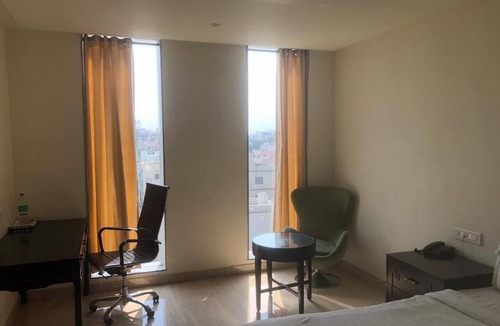Guntur Hotel | Sree veda inn