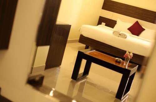Velankanni Hotel | Sri Gnana Vedha Beach Residency