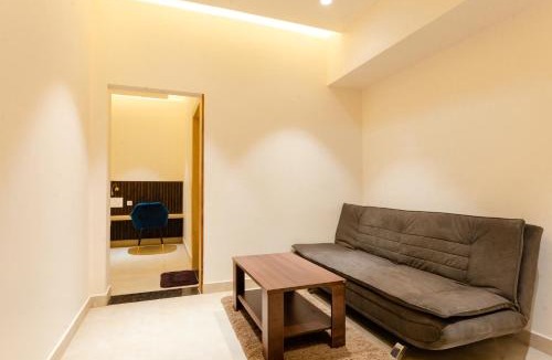 Tiruchendur Hotel | Sri Senthoor Velavan Palace SSV Palace