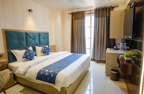 Varanasi Hotel | Sri Shyam Villas Near Kashi Vishwanath Temple