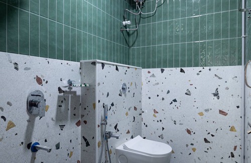 Peelamedu Hotel | Sri Varee Residency