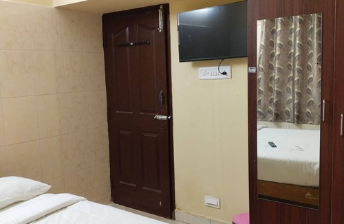 Chennai Hotel | SRINIVASA RESIDENCY INN