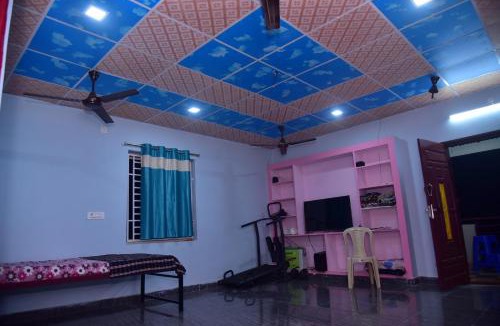 Pithapuram Hotel | Sripadakuteer
