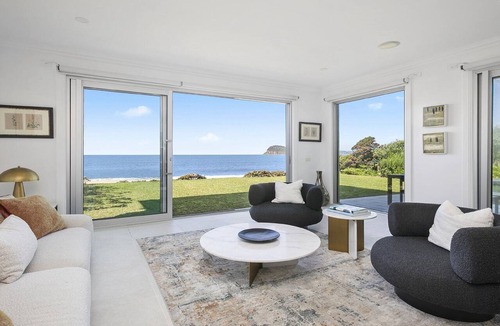 Pearl Beach House | Stay 3 nights, pay 2 this Winter*