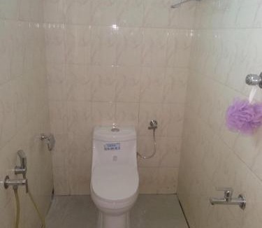 Kochi House | Stay at Renovated Home at DBRA-61 Don Bosco Cross Road Vaduthala Ernakulam
