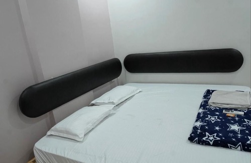 Godhra House | Stay Inn Rooms