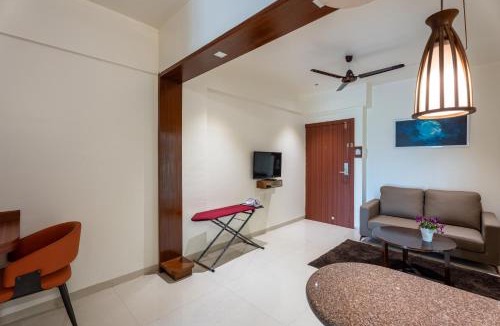 Kharadi Apartment | StayBird - Azure Suites, Business Hotel