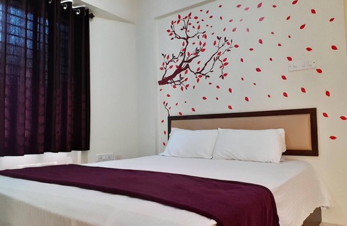 Bilekahalli Hotel | Stayhome classic