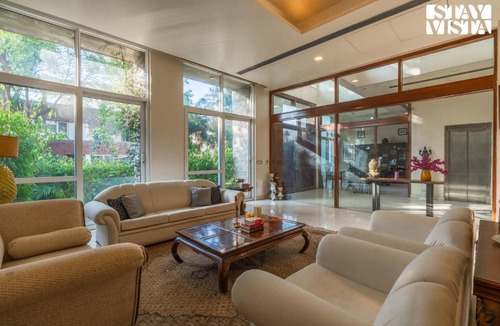 Gurugram Villa | StayVista at Abode Aurum, Nirvana Country, Gurgaon