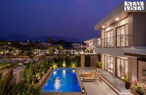 Karjat Villa | StayVista at Amelia Villa with Pool, BBQ