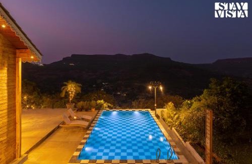 Kadadhe Villa | StayVista at Apukaa - Amarja Hills with Karaoke, Pool