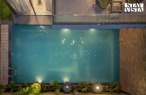 Nerul Villa | StayVista at Beryl Haven - Pool & BBQ