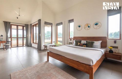 Awas Villa | StayVista at Casa Frangipani - Lawn & BBQ