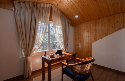 Kumarhatti Villa | StayVista at Crescent Peak with Bonfire & Gazebo