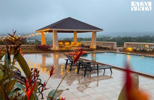 Kune N.m. Villa | StayVista at Dolce Montagna w Pool, Karaoke & Bar