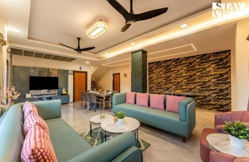 Medha Villa | StayVista at Golden Petal with BBQ & Bonfire