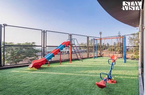 Panchgani Villa | StayVista at Grande Prima - Pool, Theatre Room & BBQ