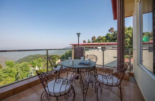 Tehri Villa | StayVista at Himalayan Bliss