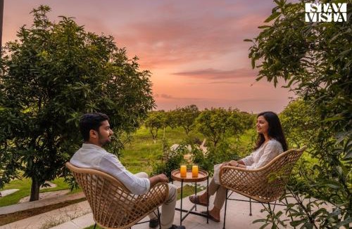 Vikarabad Villa | StayVista at Lazy Mango with Pool & Bathtub