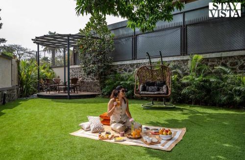 Tungarli Villa | StayVista at Manthan with Bathtub