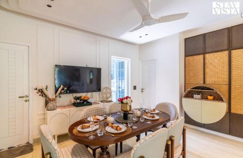 Pataudi Villa | StayVista at Meadow Muse with Outdoor Pool - Manesar