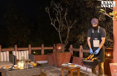 Jaipur Villa | StayVista at Morbaugh Palace- Outdoor pool, WiFi & BBQ