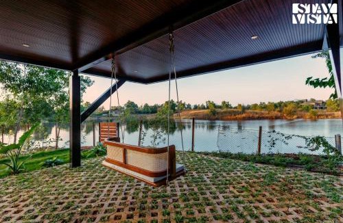 Khodala Villa | StayVista at Natures Island with Infinity Pool, Bar