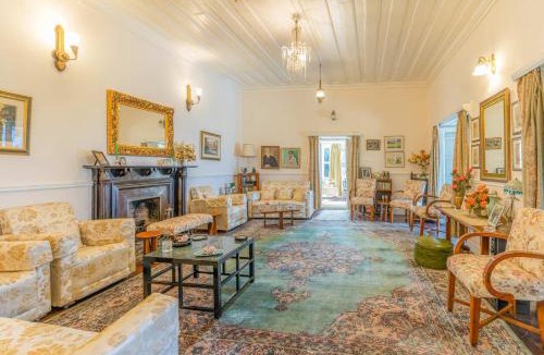 Shimla Villa | StayVista at Rose Cottage - Bonfire & Scenic View