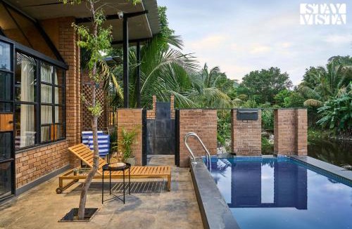Satara Villa | StayVista at Rustic Haven with Pvt Pool, Gazebo & Indoor-Outdoor Game