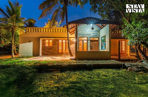 Nelamangala Villa | StayVista at Soulscape with BBQ & Pool