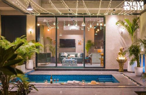 Jagatpura Villa | StayVista at Starlit Manor with Private Pool, AC, BBQ