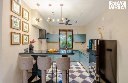Varca Villa | StayVista at Tarikas Goldshore with BBQ, Pool & Wi-Fi