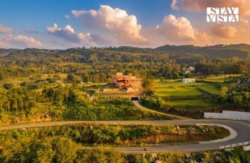 Thoppur Villa | StayVista at The Wild Escape with Pool