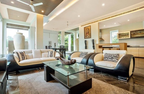 Howrah Villa | StayVista at Timeless Elegance w/Pool, BBQ, Wi-Fi