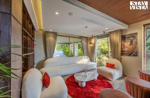 Alto de Porvorim Villa | StayVista at Villa Altona with BBQ & Pool