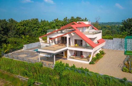 Neral Villa | StayVista's Amorist Villa - Amidst Greenery with Terrace, Kids Zone, Snooker Table, Turf
